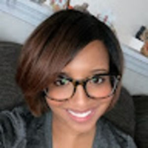 Meet your Posher, Whitney